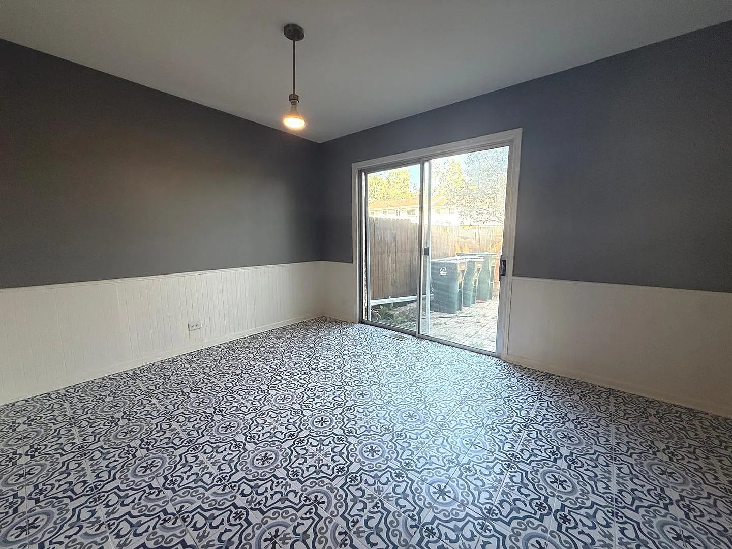 4 bed, 1.5 bath, 1232 sqft, $2,900 — Photo 4