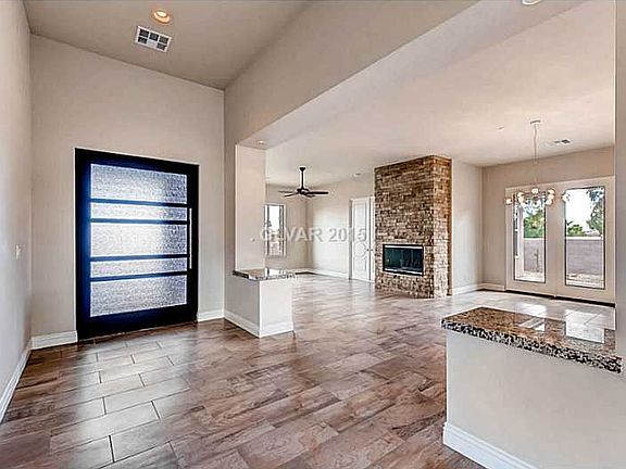 4th image of 5525 Sierra Brook Ct