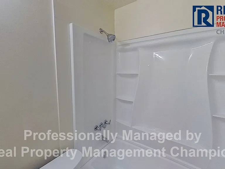 2909 Spaulding Dr — Photo 15