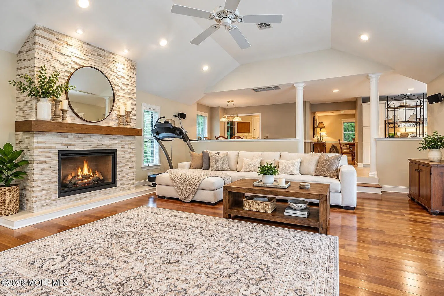 6 bed, 3.5 bath, 4374 sqft, $4,800 — Photo 4