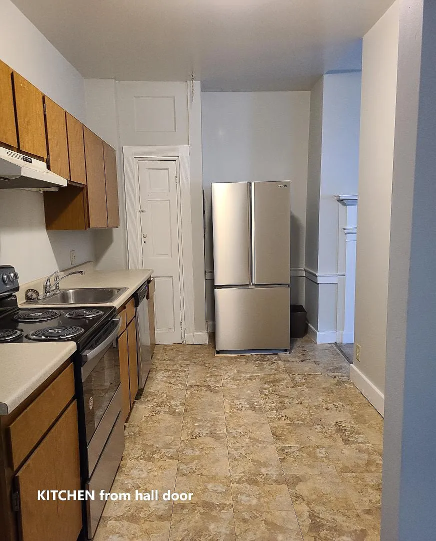 47 North East Street - Unit 3 — Photo 2