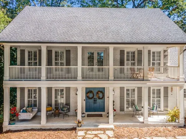 7685 Classic Way, Sandy Springs, GA 30350