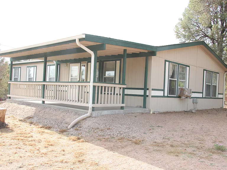 610 E Park Dr — Photo 17