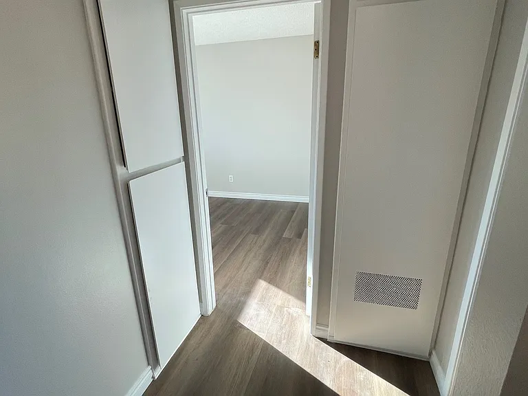 2nd Floor Hallway