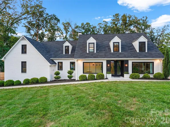 2201 Whilden Ct, Charlotte, NC 28211