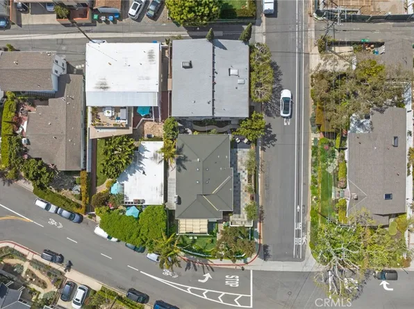 215 Monterey Studio, Laguna Beach, CA 92651