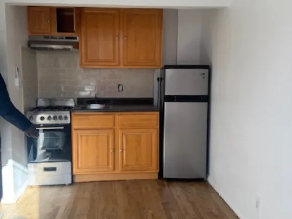 223 West 138th Street image 1 of 7