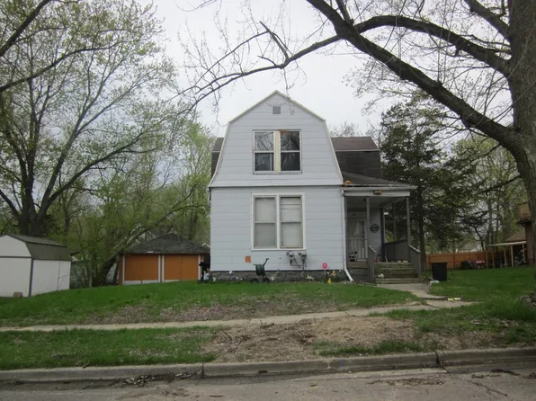 1216 Maple Ave, Jackson, MI 49203