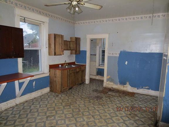 3rd image of 1317 Jefferson Ave