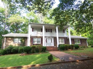 190 Colonial Dr, Forest City, NC 28043
