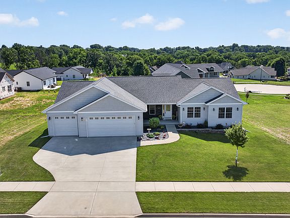 2nd image of 3525 Tower Ct