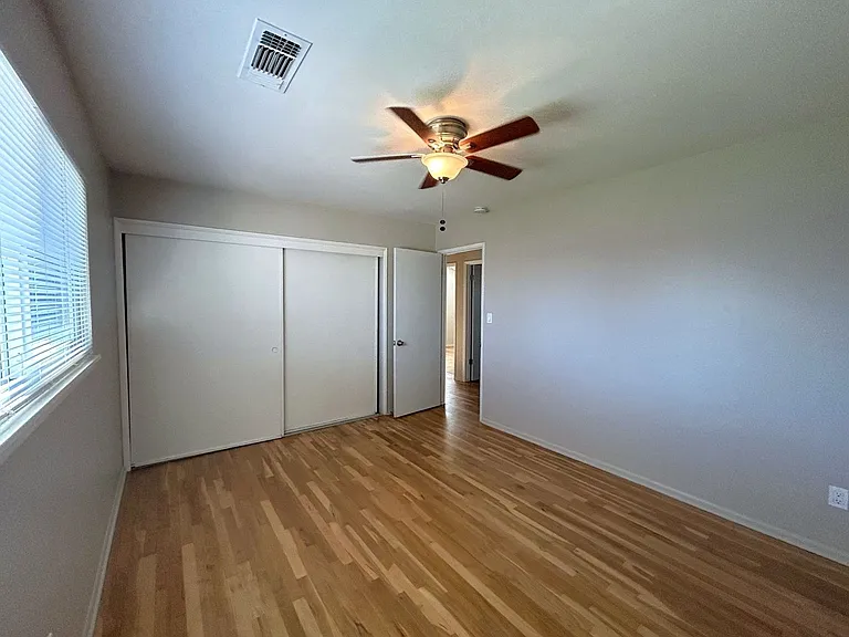 240 Encinal Dr — Photo 13