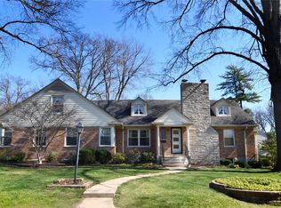 63 Webster Woods Dr, Saint Louis, MO 63119