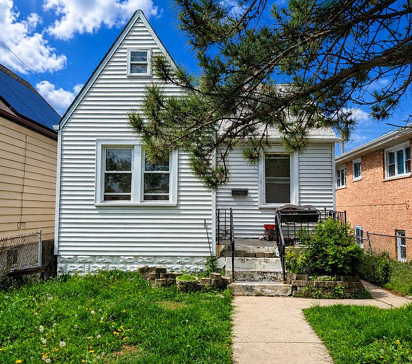 1st image of 5046 W 79th St