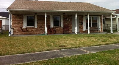 1st image of 120 Clara Dr