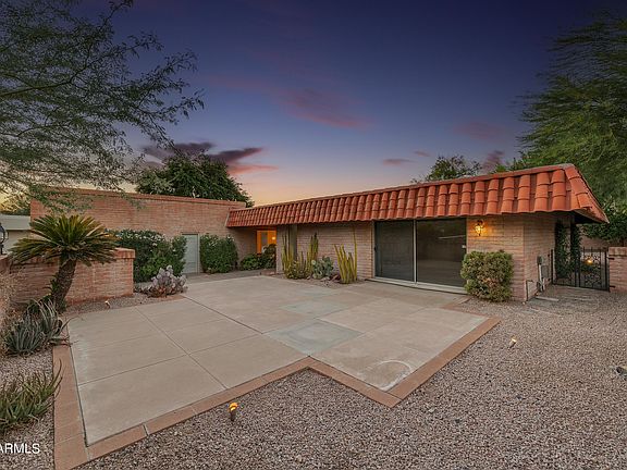 3rd image of 5434 E LINCOLN Drive #26