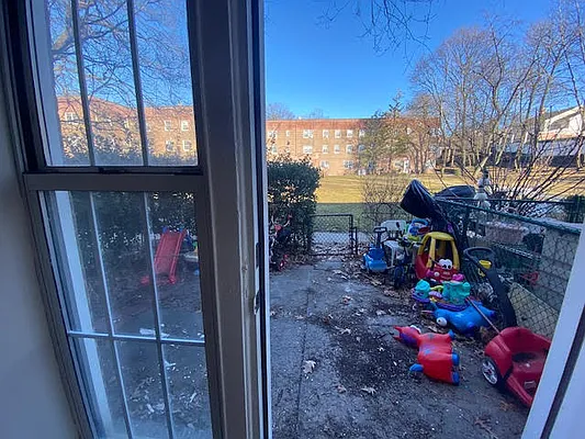 Rented by Silverstein Collection LLC  | media 16