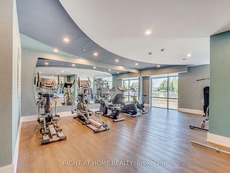 450 Dundas St E #804 — Photo 12