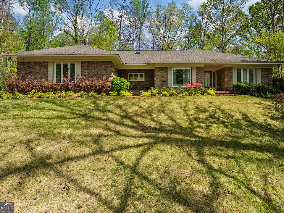 1st image of 9442 Comanche Rd