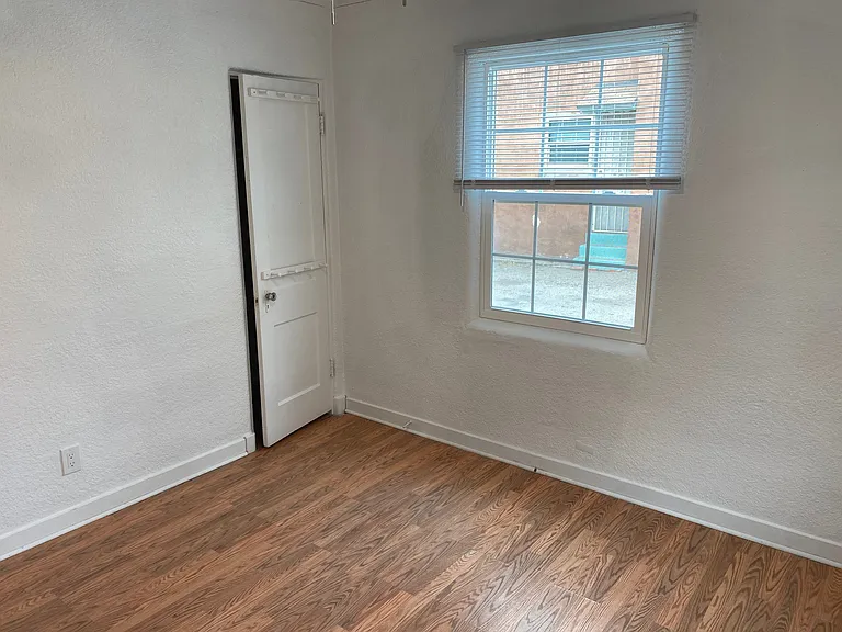 316 Maple St SE #316 — Photo 13
