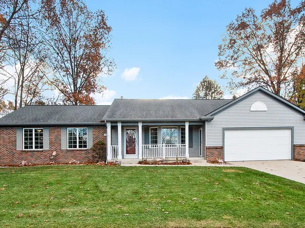 2940 Fingers Dr NE, Grand Rapids, MI 49525