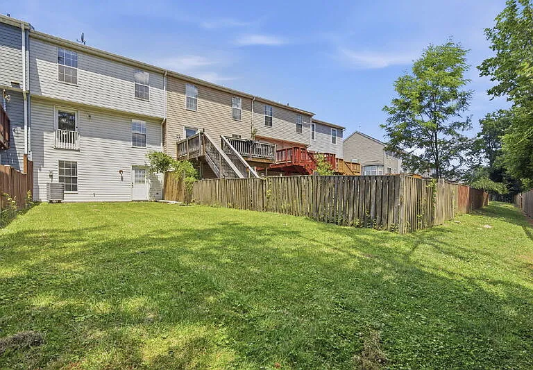 927 Pirates Ct — Photo 29