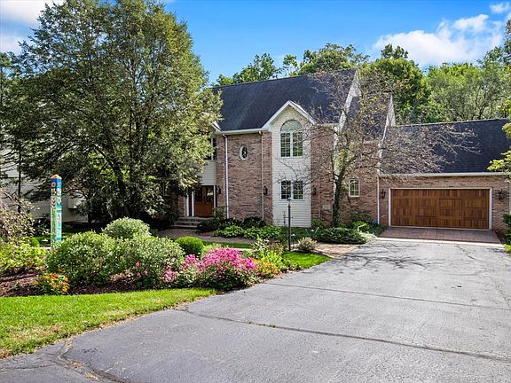 2nd image of 5131 Regents Park Rd