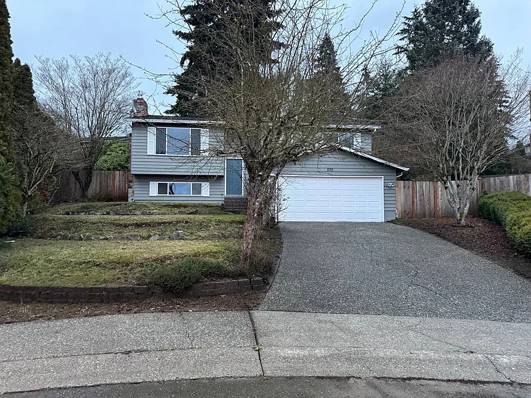 505 74th St SW — Photo 1