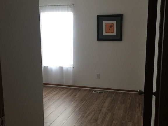 4th image of 5687 Kilbury Ln #125A