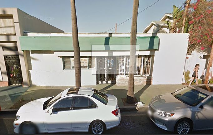 1st image of 116 E 18th St