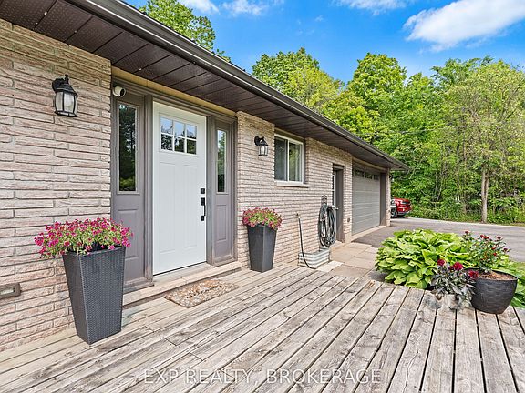 2nd image of 8283 Perth Rd