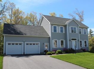 16 Brookmeadow Ln, South Grafton, MA 01560
