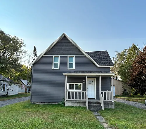 265 W State St Photo 1