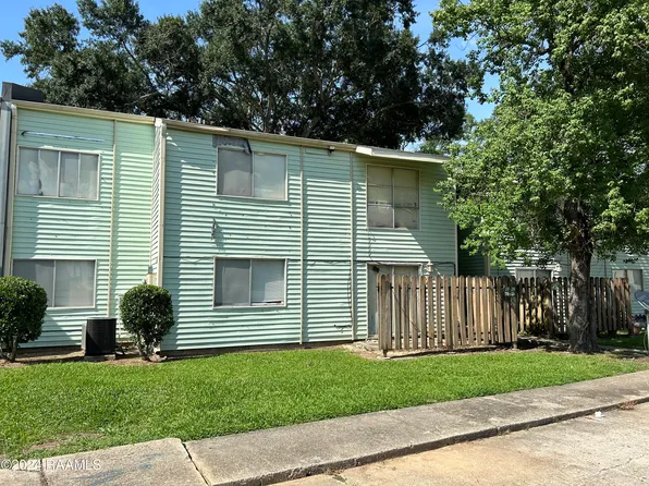 200 High Meadows Blvd, Lafayette, LA 70507