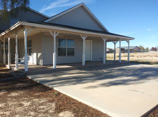704 W Zion Ln, San Tan Valley, AZ 85143
