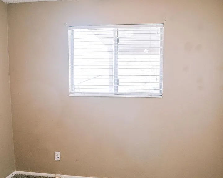 2170 W Meadow St — Photo 19