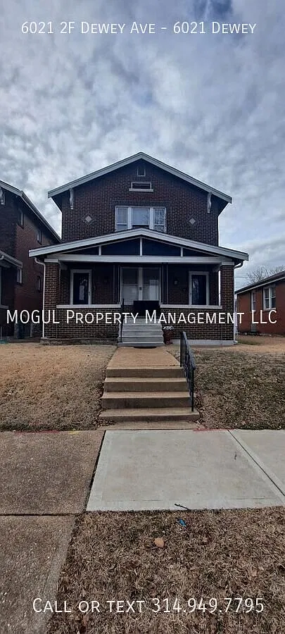 Spacious top floor apartment home in Holly Hills.... — Photo 3