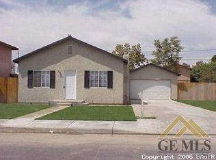 8 Kincaid St, Bakersfield, CA 93307