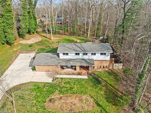 2nd image of 5313 Montevista Dr
