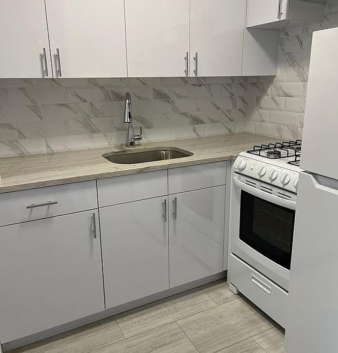 1st image of 50 Bayard St APT 3T
