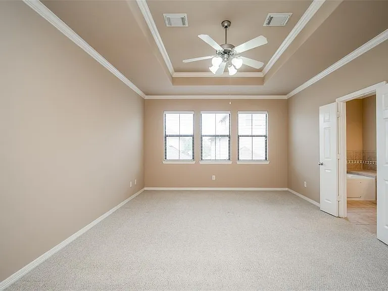 2906 Royal Oaks Crst — Photo 21