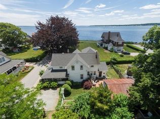 51 9th Ave, Warwick, RI 02886