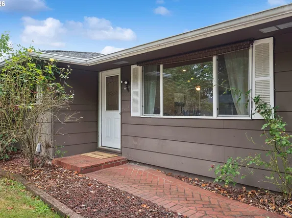 22222 S Dans Ave, Beavercreek, OR 97004