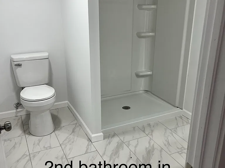 517 N Fillmore Ave — Photo 3