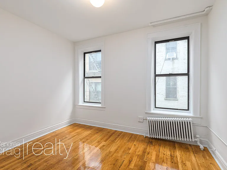 440 Saint Johns Pl #3B — Photo 3