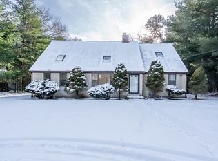192 Sandy Valley Rd, Barnstable, MA 02630