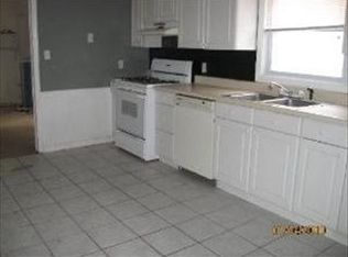 605 Melrose Ave, Aurora, IL 60505