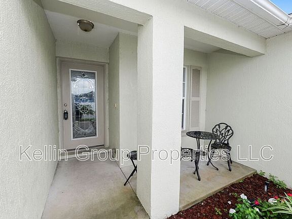 4th image of 3284 Sanoma Dr