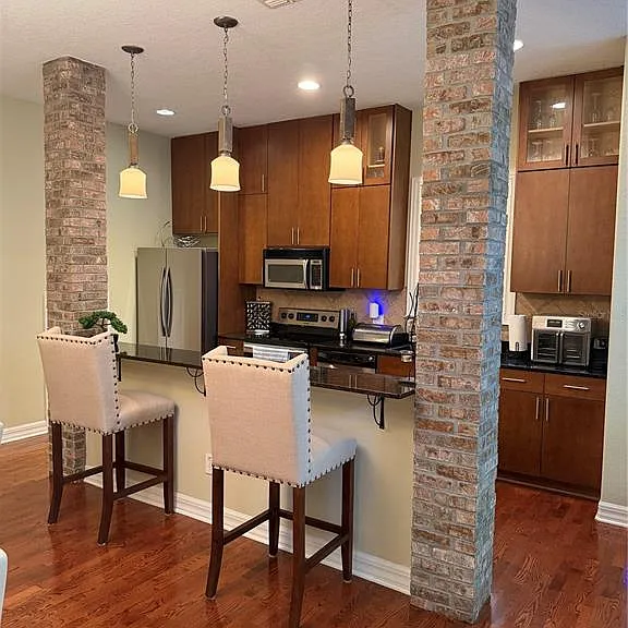 1009 Elmwood St #1009 — Photo 6