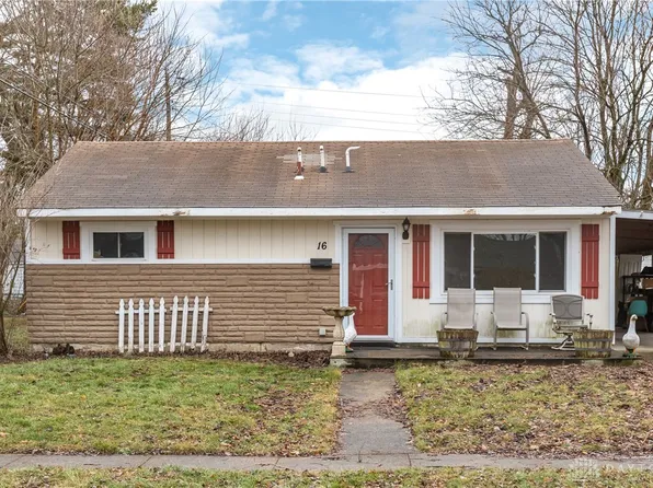 16 Lindway Dr, Fairborn, OH 45324